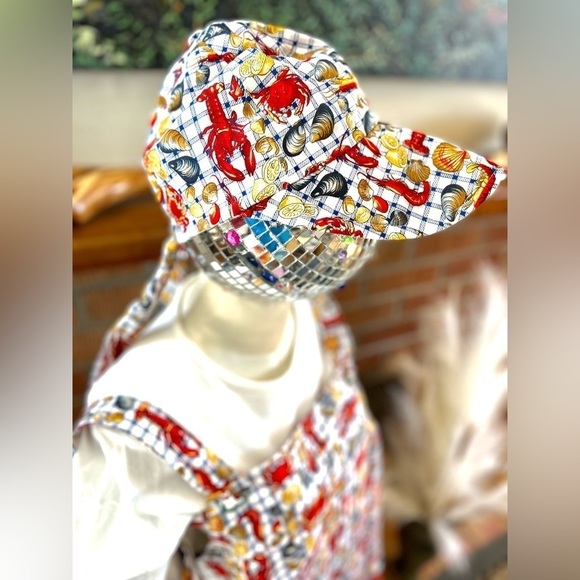 CRAB BOIL OVERALLS WITH MATCHING HAT - Picture 7 of 7